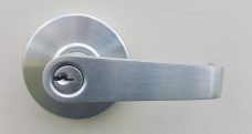 tuere_schluessel_notdienst_griff_berlin.jpg